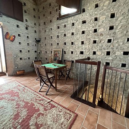 Gasthaus Country Relais La Torretta Baronale San Giorgio del Sannio Exterior foto