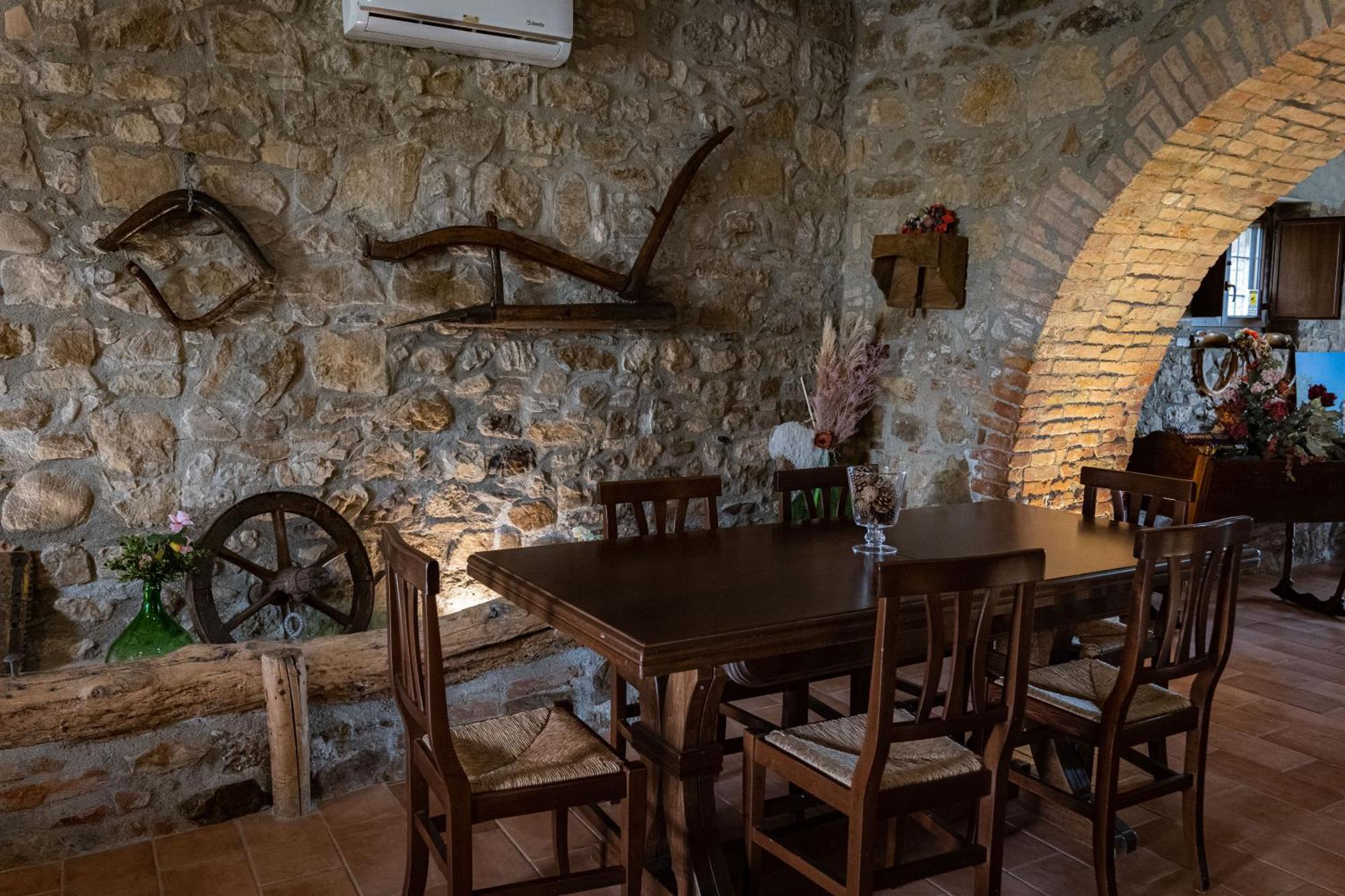 Gasthaus Country Relais La Torretta Baronale San Giorgio del Sannio Exterior foto